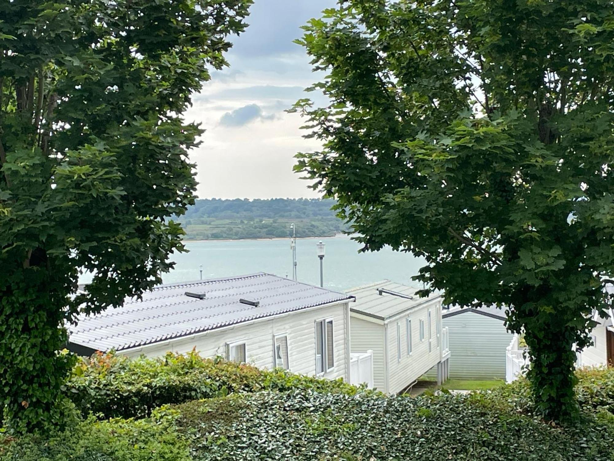 Rockley Park Private Holiday Homes Poole Ngoại thất bức ảnh