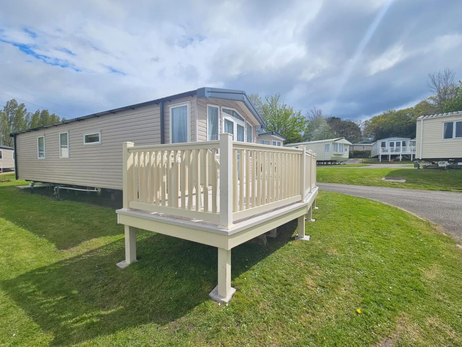 Rockley Park Private Holiday Homes Poole Ngoại thất bức ảnh