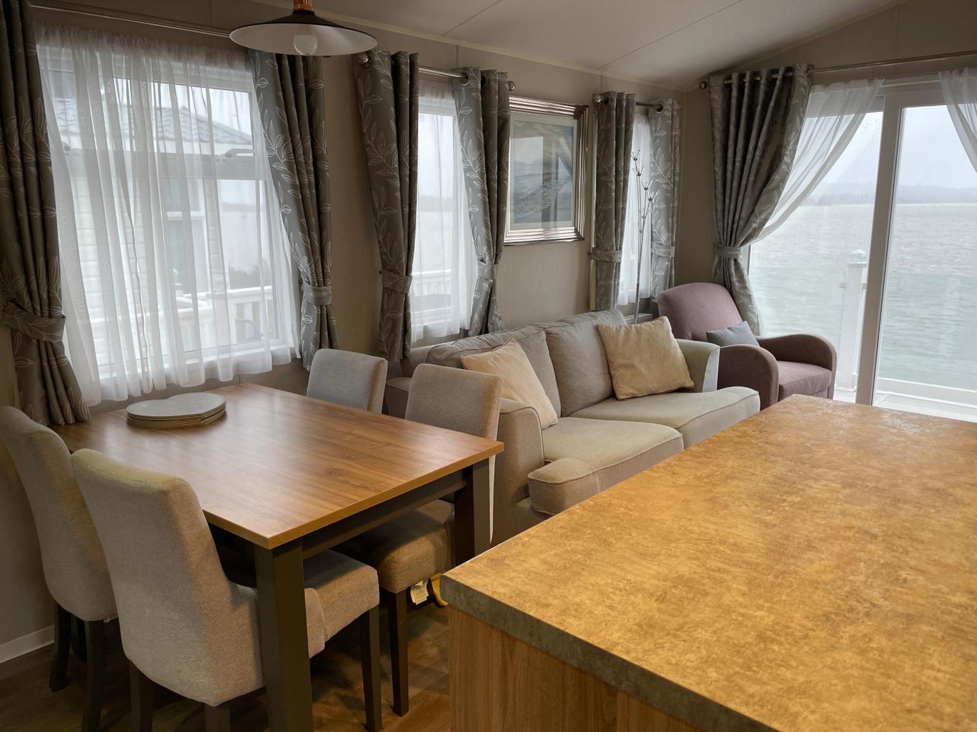 Rockley Park Private Holiday Homes Poole Ngoại thất bức ảnh